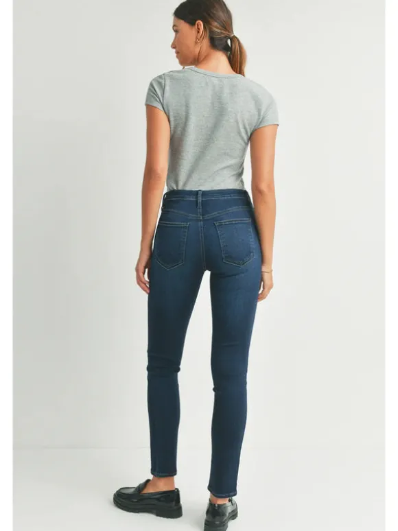 Dark Slim Straight