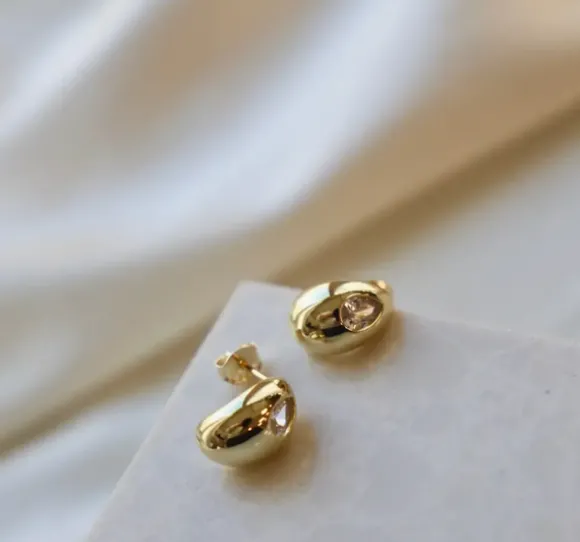 katie_waltman_jasmine_stu_1.webp Katie Waltman Jasmine Studs